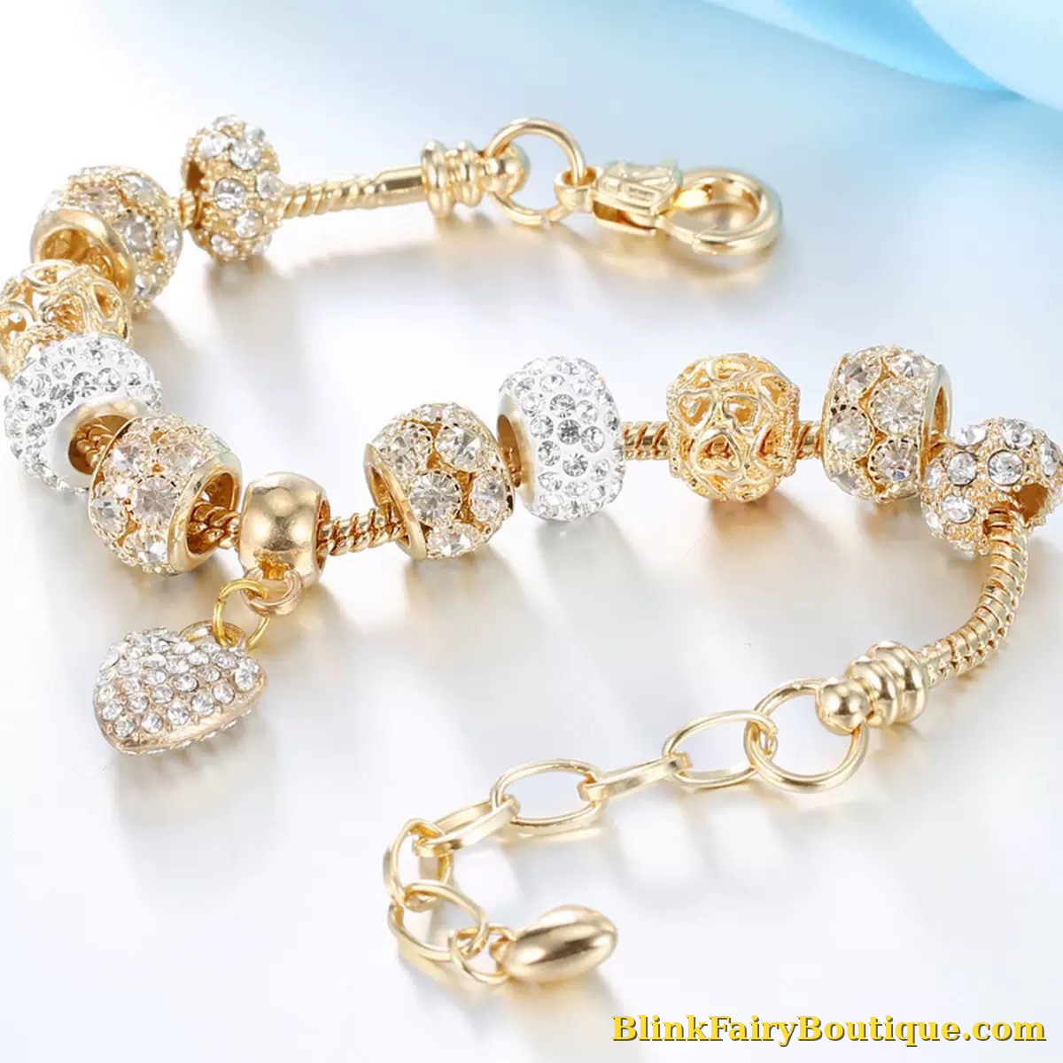 Golden Charm Heart Bracelet – Sparkle & Elegance by Blink Fairy Boutique