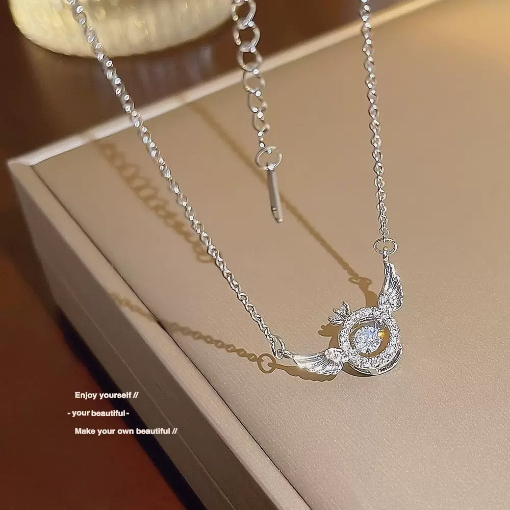 Elegant Silver Necklaces – Angel Wings, Antlers, Hearts & Zircon Styles