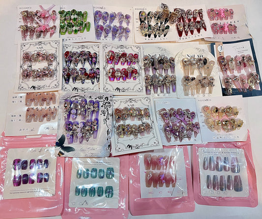 Luxury 3D Rhinestone Press-On Nails Set – Handcrafted Glam Edition