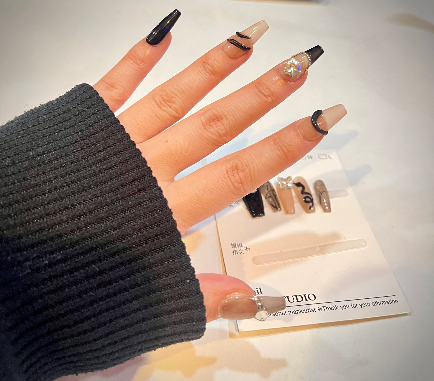 Black Snake & Crystal Star Press-On Nails – XS Size
