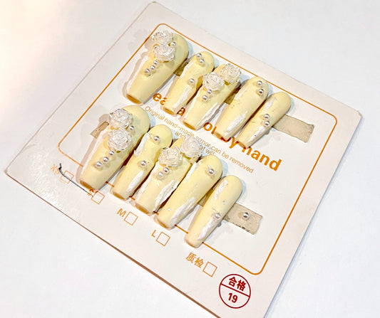 XS Size – Bridal Cream Press-On Nails | Long Coffin Style with 3D Roses & Pearl Accents
