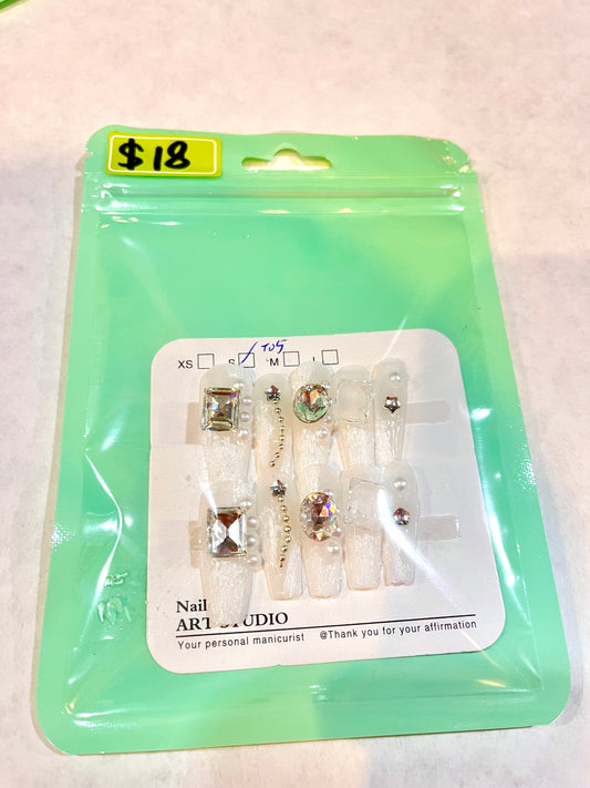 3D Crystal Gem & Pearl False Nails S Size