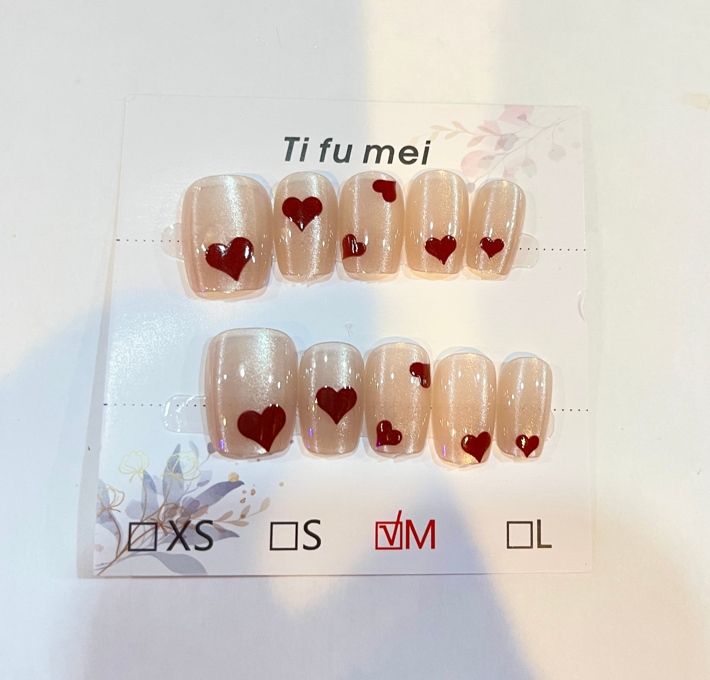 Heart shape cat-eye short press-on nails