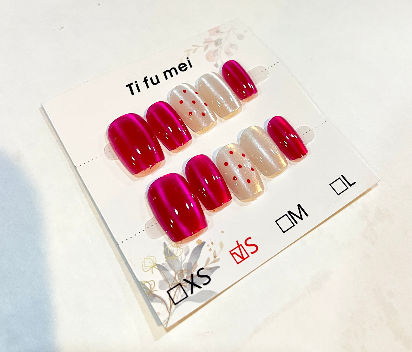 Fuchsia pink with dot short press-on nails