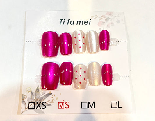 Fuchsia pink with dot short press-on nails